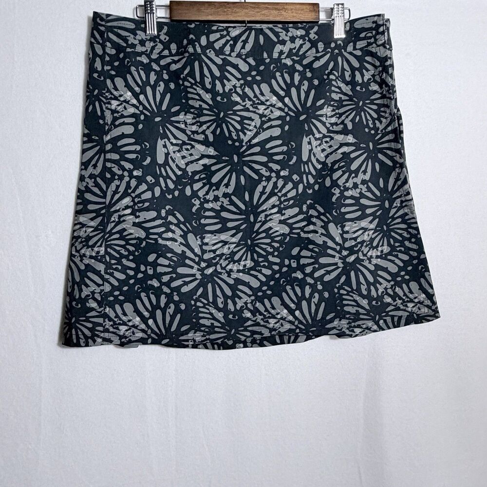 RipSkirt Gray Floral Abstract Lightweight Wrap Skirt Women's L Surfing Travel